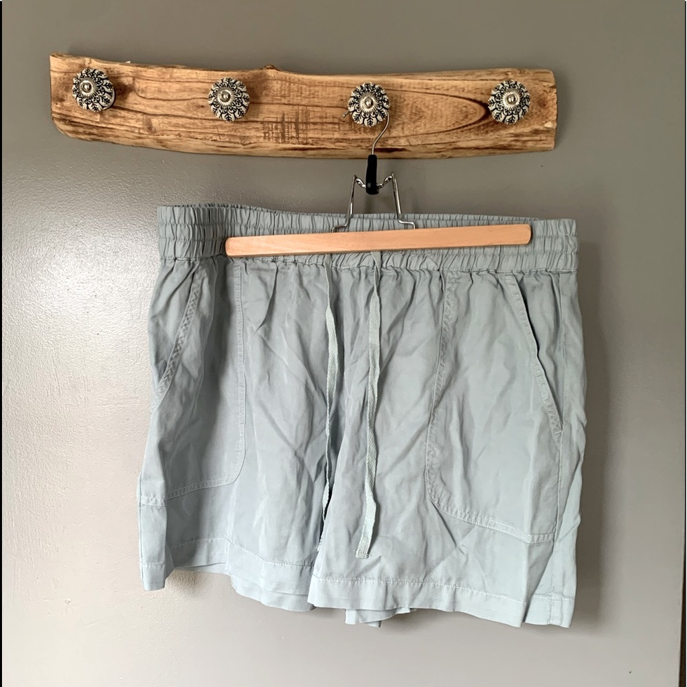 NWT Max Jeans Casual Drawstring Dusty Blue Beach Shorts - Size XL